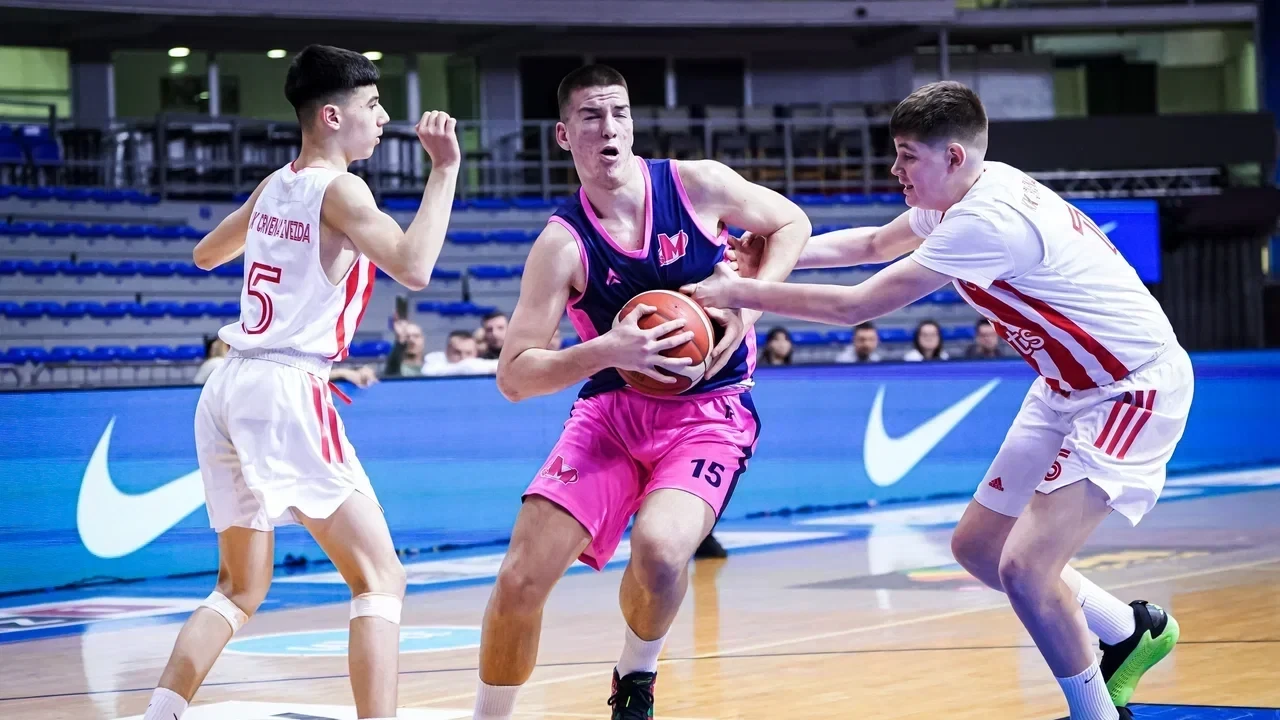 Deca su ukras košarke, Avdalović ukras Mege – srušena Zvezda za treći pehar u nizu