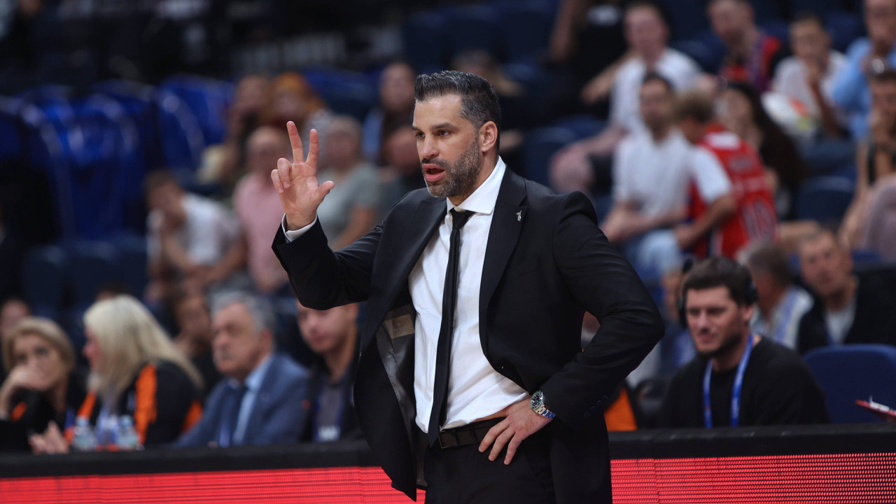 Bešiktaš hrabrog srca: Alimpijević na pogon bivših igrača Zvezde izbacio Efes