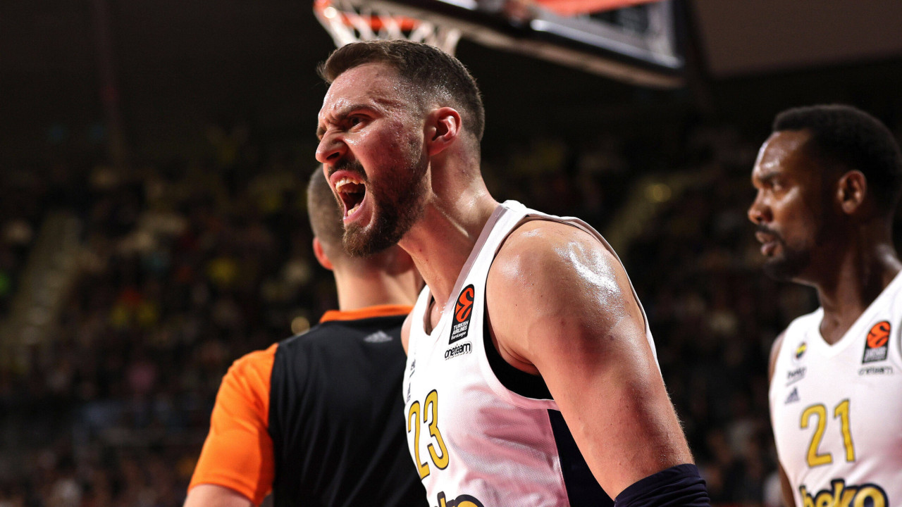 Real pao i u Istanbulu: Gudurić dvocifren u novoj pobedi Fenera