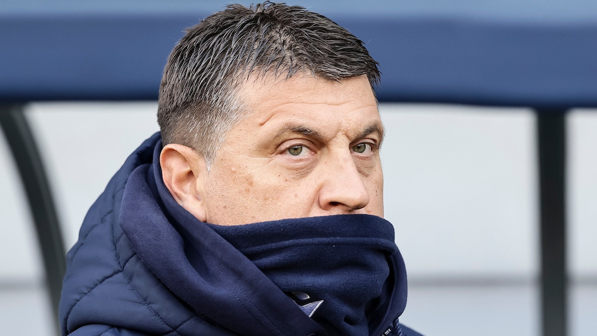 Zvezda kao bilder koji preskače “leg day”