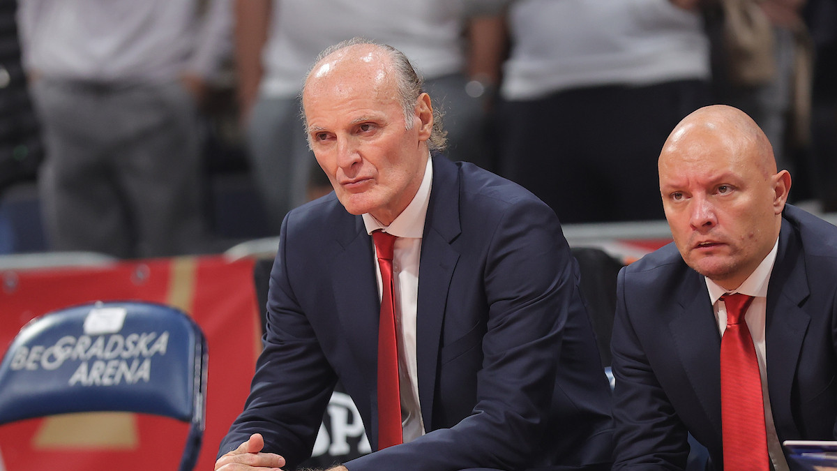 Iako nije vodio Zvezdu protiv Partizana, ABA liga kaznila Duška Ivanovića!?