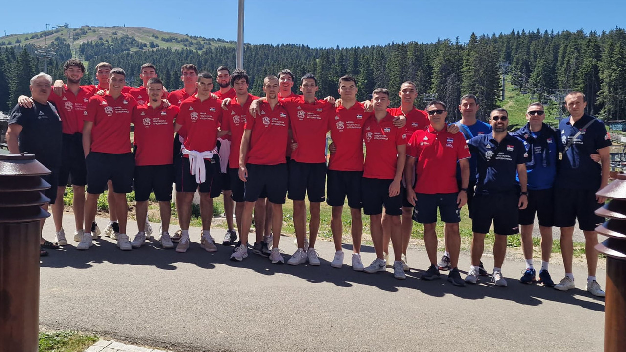 Od selektora Krecua zavisi ko će igrati za mlađe seniore – poklapaju se imena na spisku dve selekcije