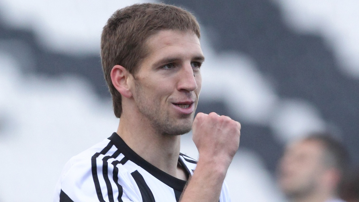 Brašanac slobodan igrač, Partizan na potezu