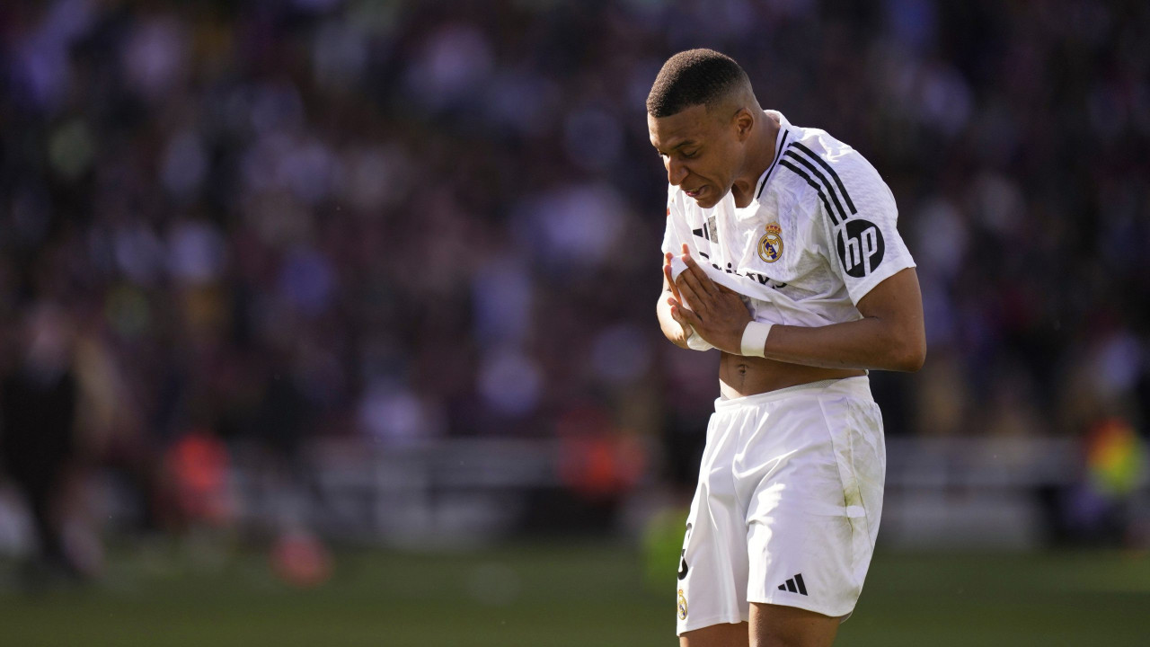 Mbape zbog bolesti van ekipe