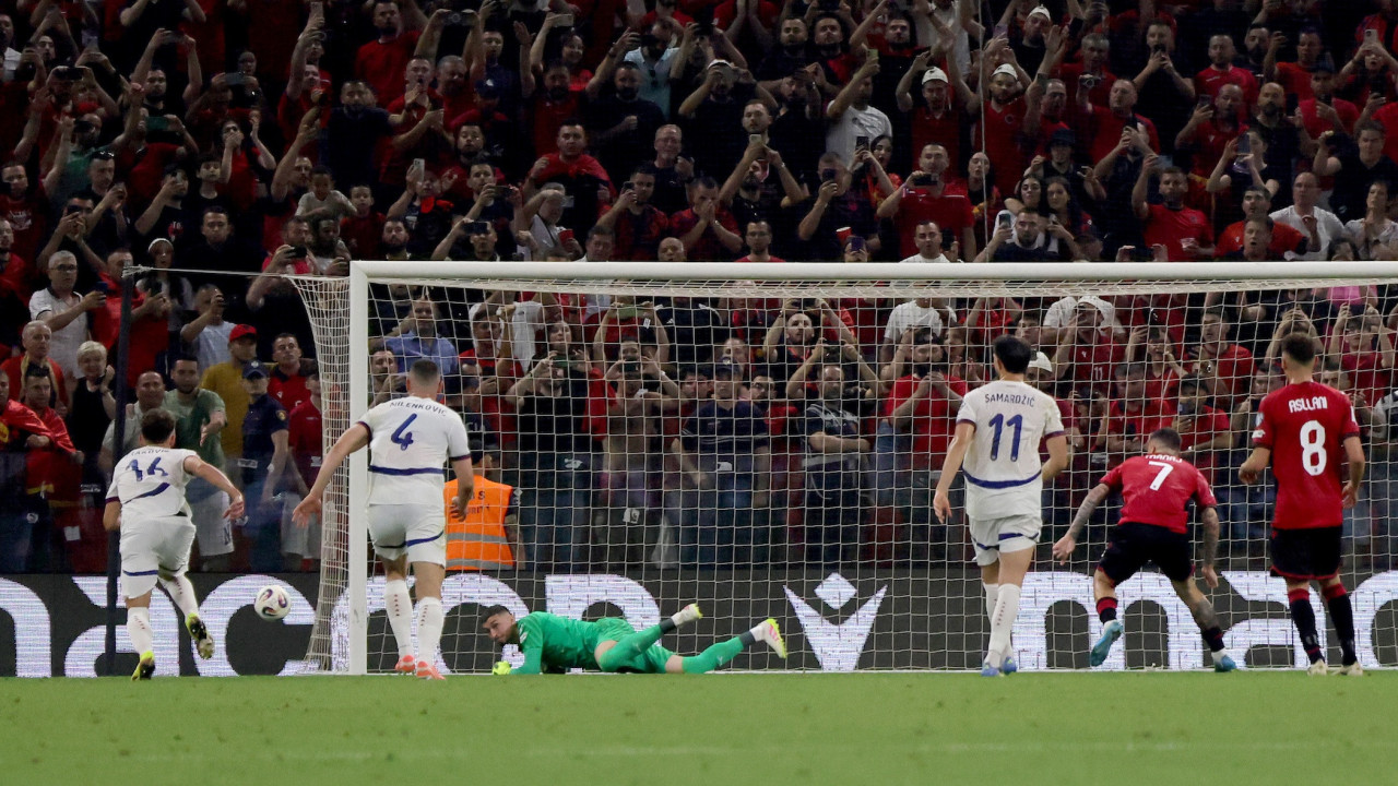 Hladan tuš za Albance – Petrović maestralno odbranio penal (VIDEO)