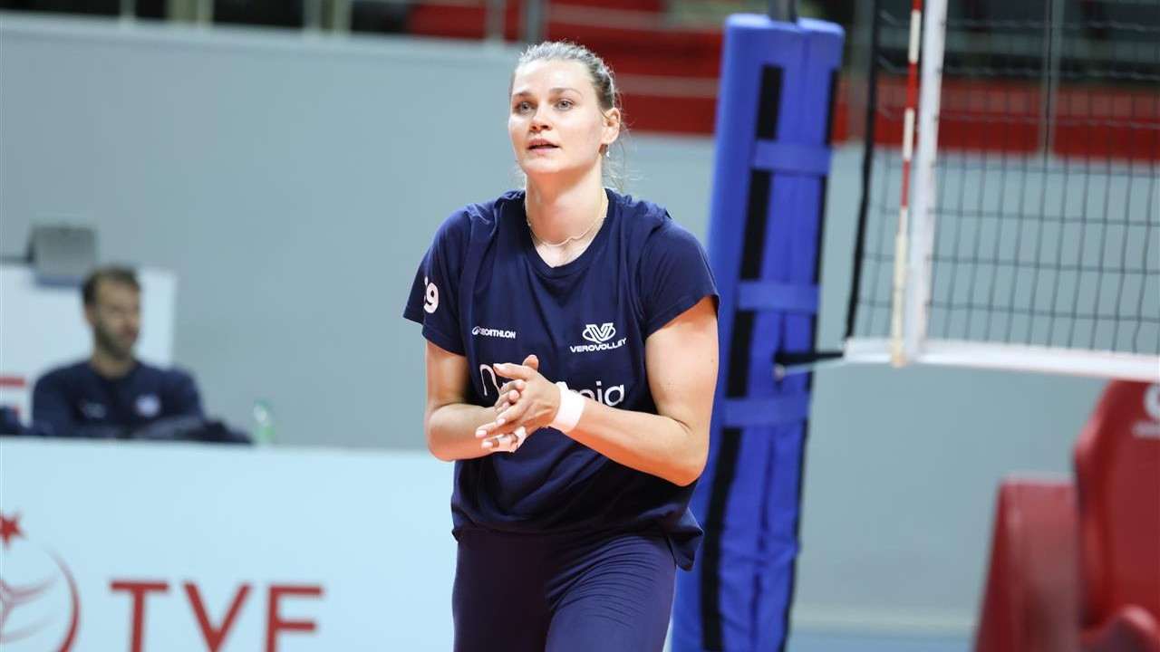 Nika Dalderop više nije saigračica Hene Kurtagić, prešla je u redove evropskog i svetskog šampiona