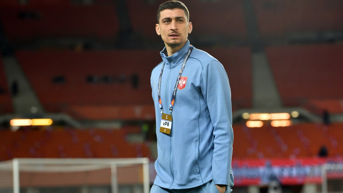 Čelsi bi mogao da se trampi, u priču uključen i Petrović