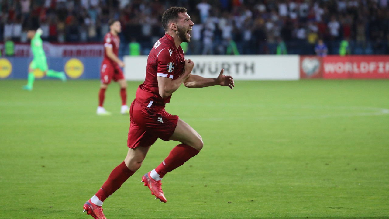 Agent potvrdio: Pregovaramo sa Zvezdom, o svemu drugom će se klub oglasiti