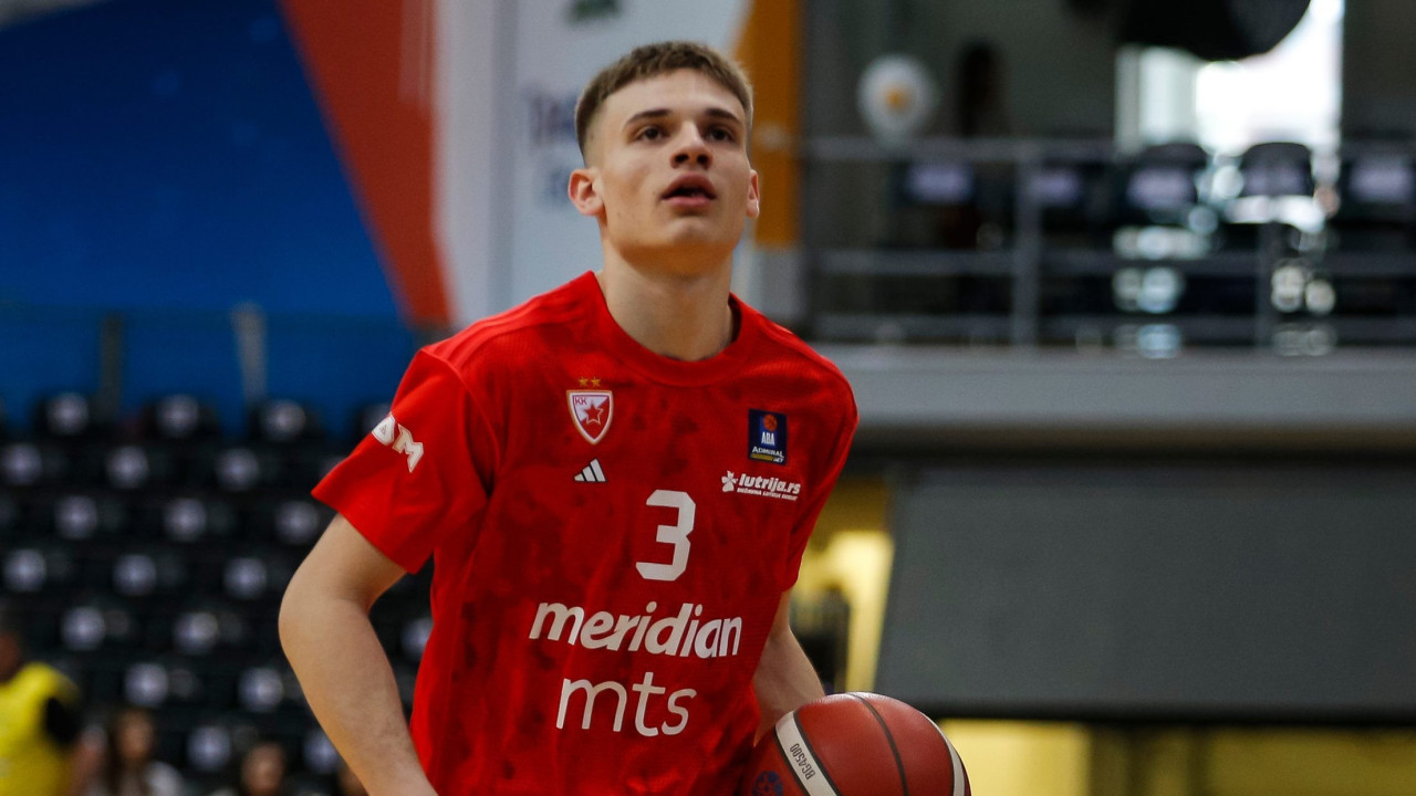 Crveno-beli tandem blistao: Zvezda preko Poleta do titule