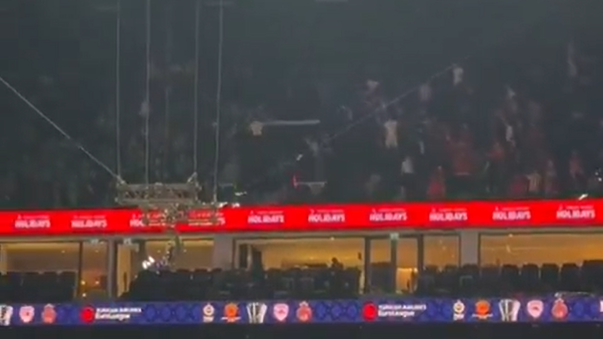 Možda je za treće mesto, ali je ipak grčki derbi: Zavarničilo u Abu Dabiju