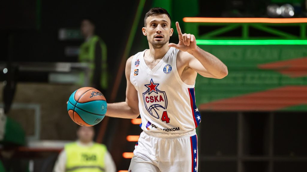 Avramović partijom sezone razbio Uniks