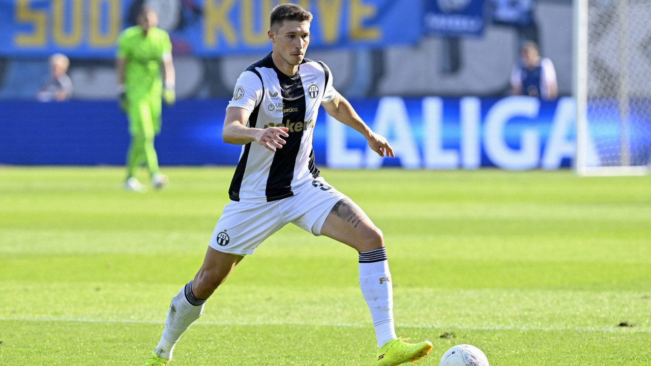 Deportivo planira rekonstrukciju, Tošić u magli