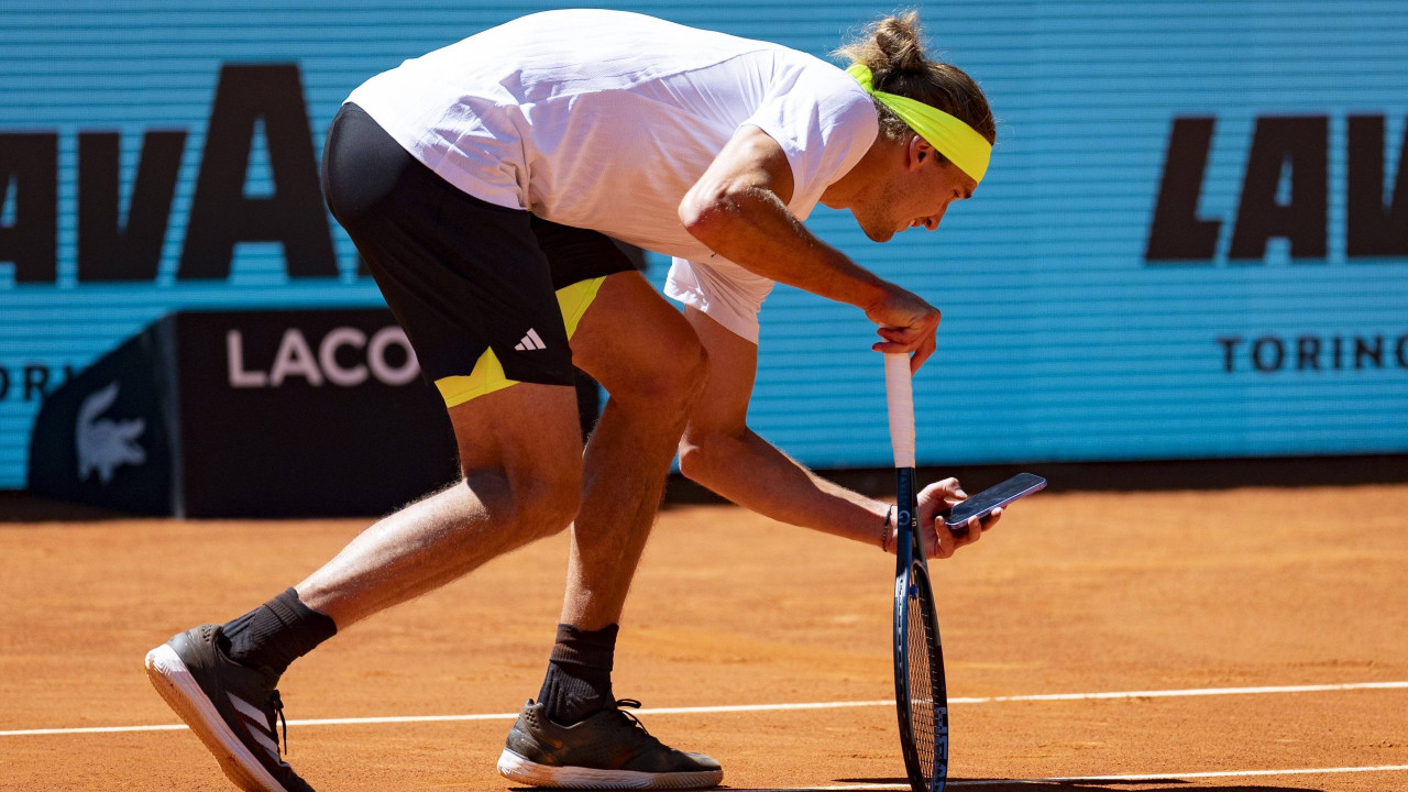 Zverev telefonom slikao trag loptice, svađao se sa sudijom, pa ostavio Špance bez predstavnika u Madridu