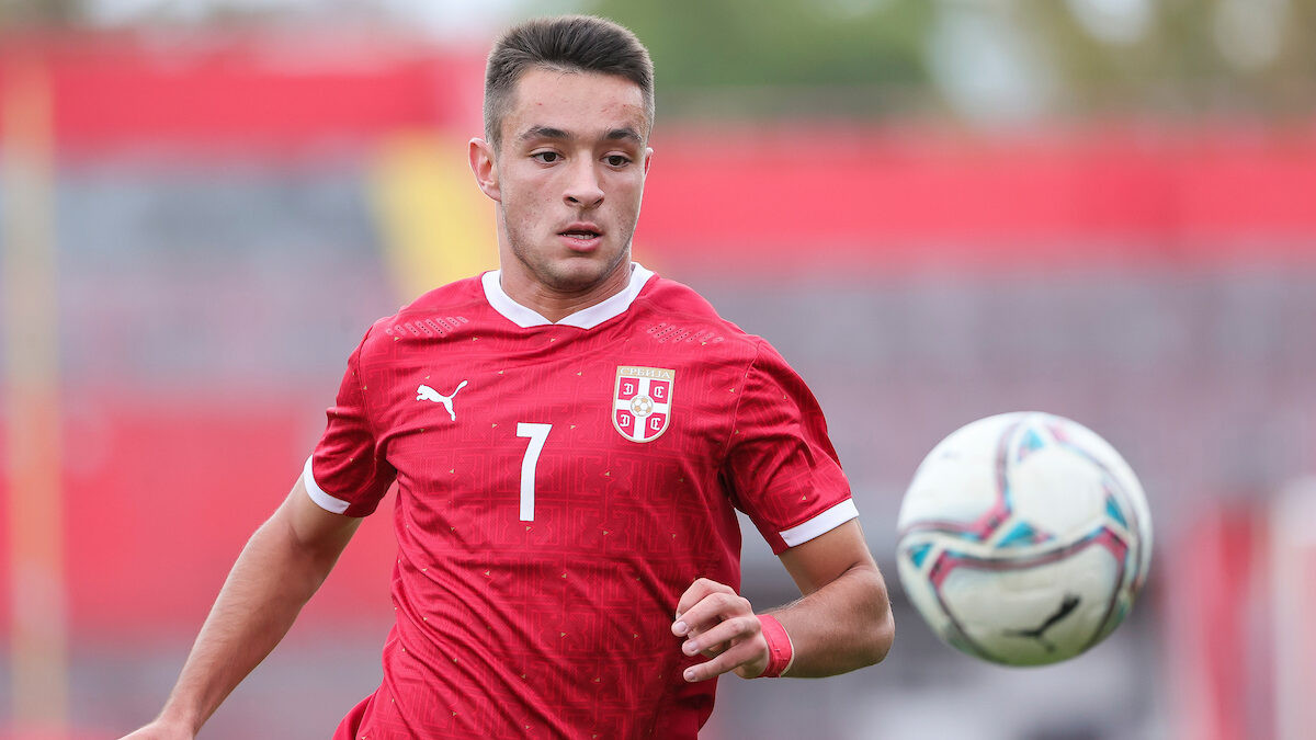 Vlahović pred velikom šansom, Italijani hvale srpskog napadača