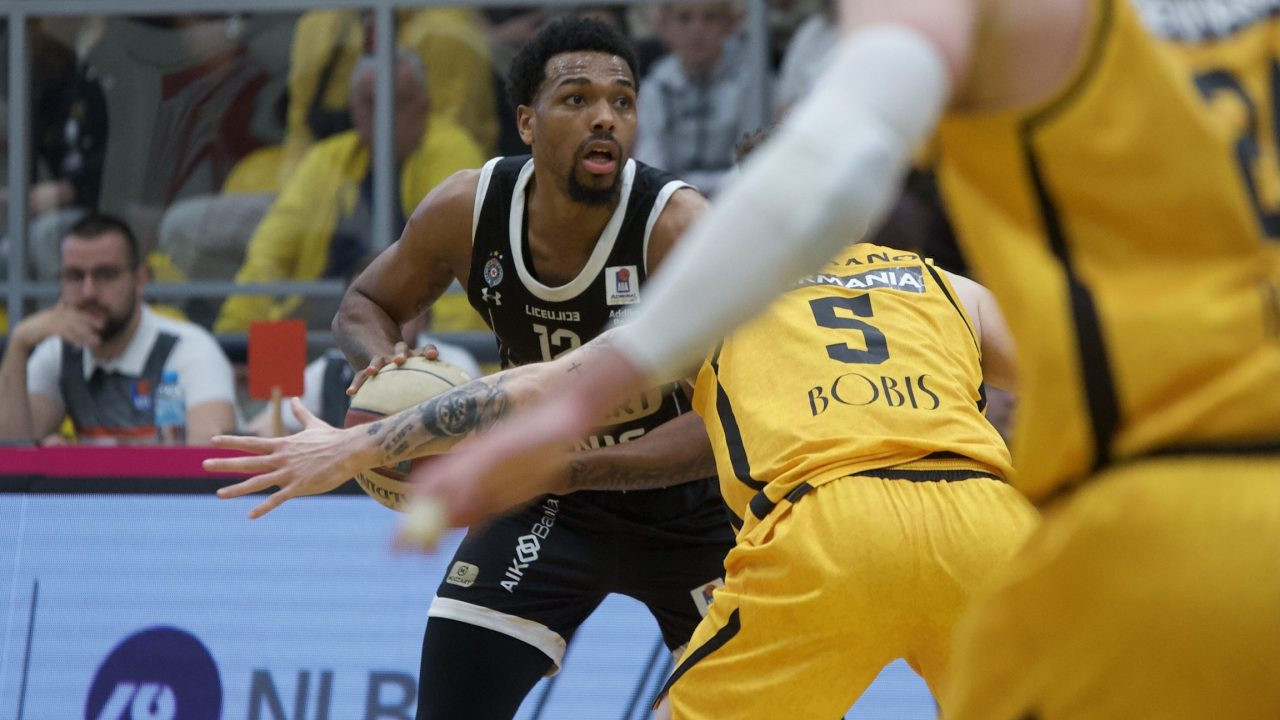 Partizan prodisao u Splitu: Braun cepao mrežice, Nakić ga pratio u stopu
