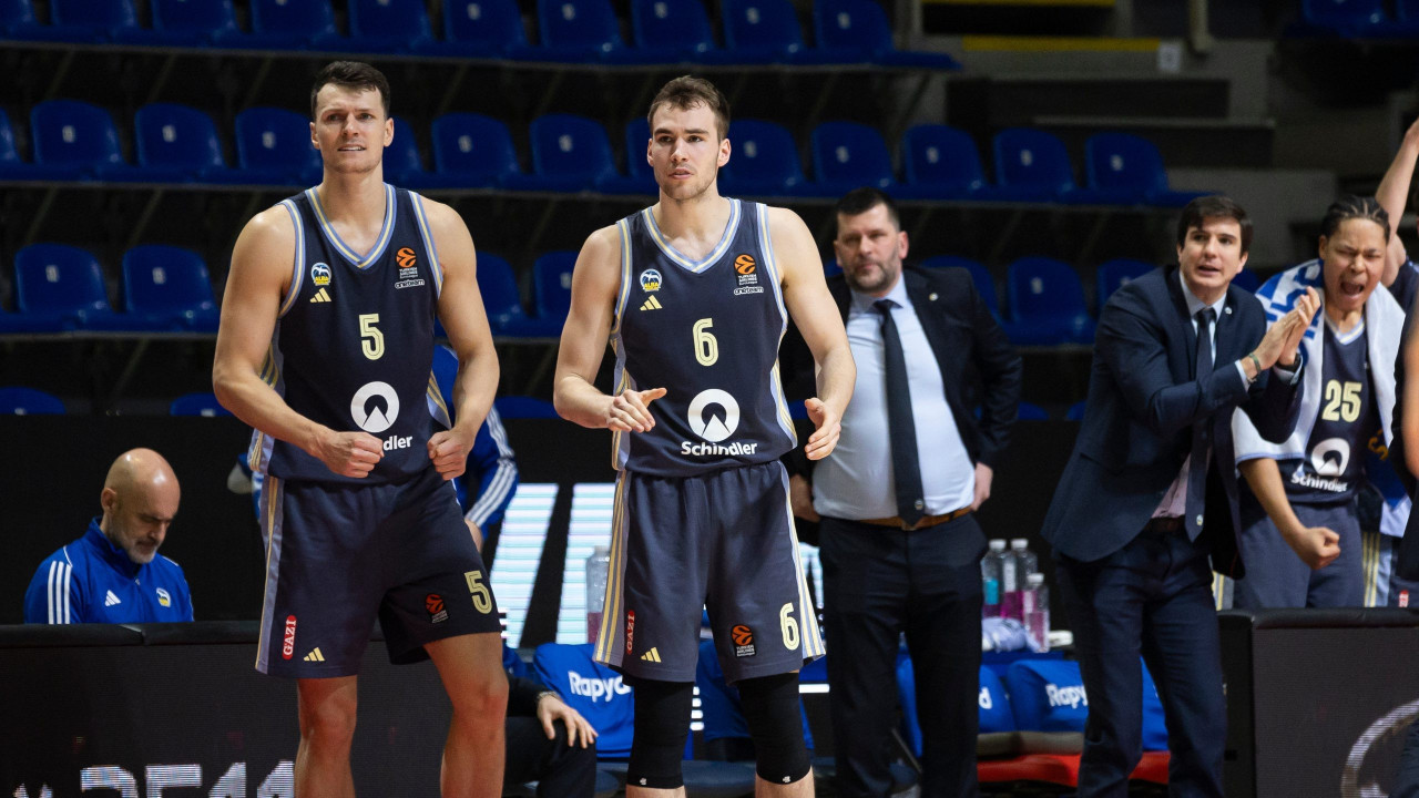 Albatrosi aterirali u poslednji čas, kreću put Beograda posle bolnog poraza