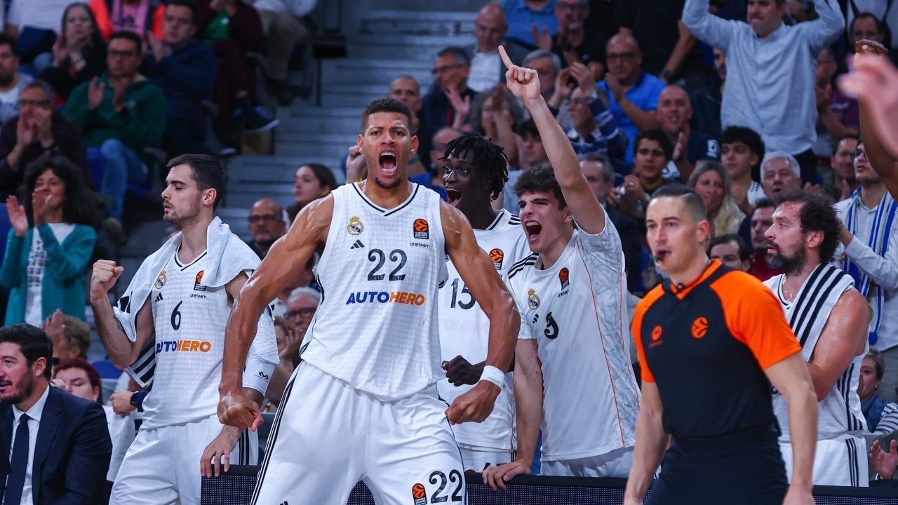 Dok je Beograd na putokazu, Tavares diže temperaturu: Kraljevi ne odustaju od trke za doigravanje