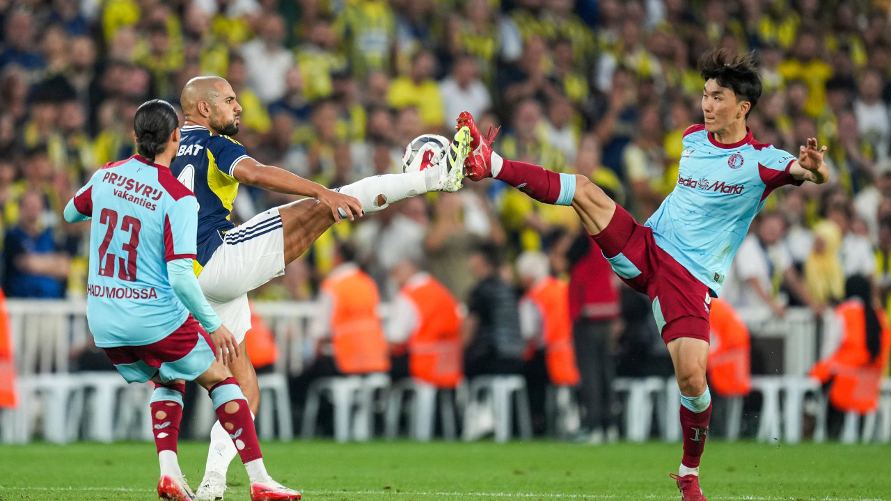 Gori Istanbul! Hvan i Vatanabe naljutili Turke, Fener sa pet golova zakazao borbu za Ligu šampiona