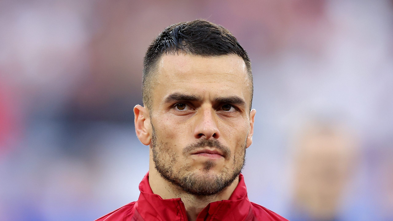 Kostić na transfer listi, Juventus odredio cenu
