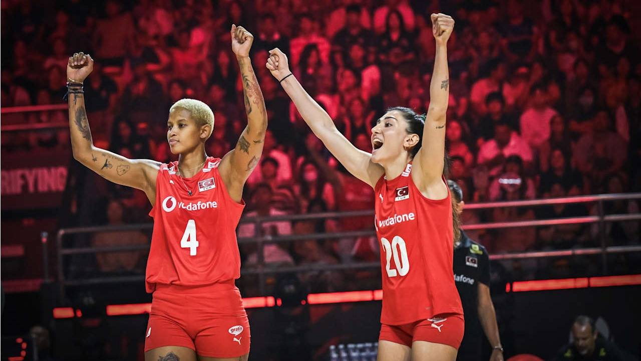 Santareli se radovao na startu: Erkek vodila glavnu reč, Vargas i Karakurt pratile