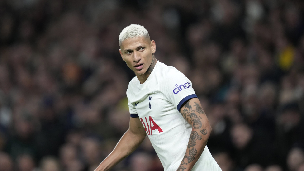 Goleada u Brajtonu, Vulverhempton i dalje bez boda