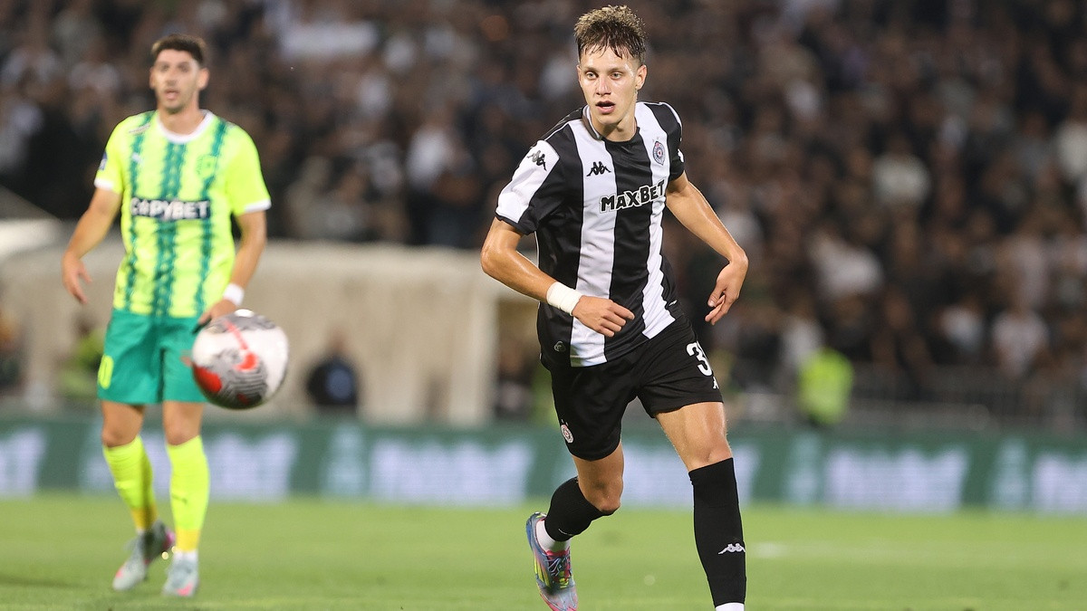 Ognjen Ugrešić: Mitrović i Vlahović smatraju da je Partizan nezasluženo ispao iz Evrope, Kosta me prvi dočekao u reprezentaciji