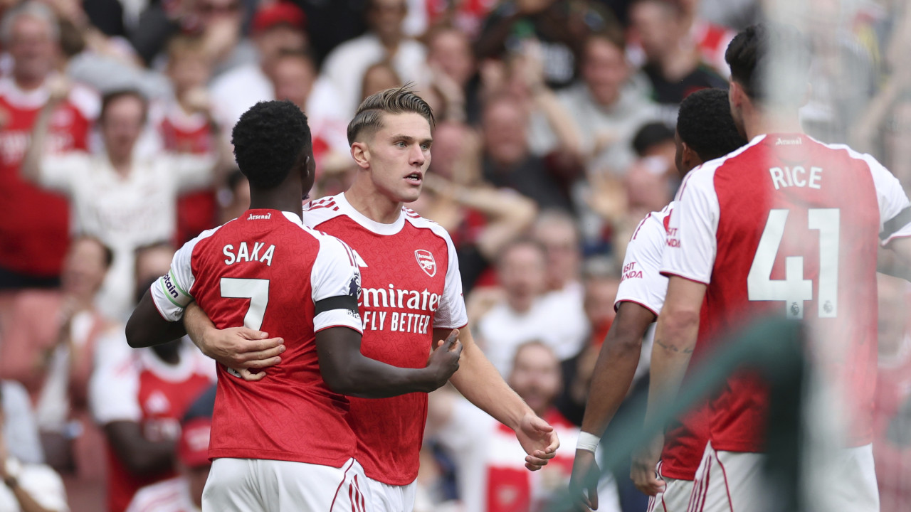 London video Đekereša, ali i Timbera: Petardu protiv Lidsa začinio 15-godišnjak Arsenala