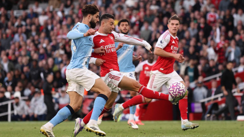 Igra se dok Martineli ne da gol: Arsenal odbranio Emirejts, Siti ostao bez pobede